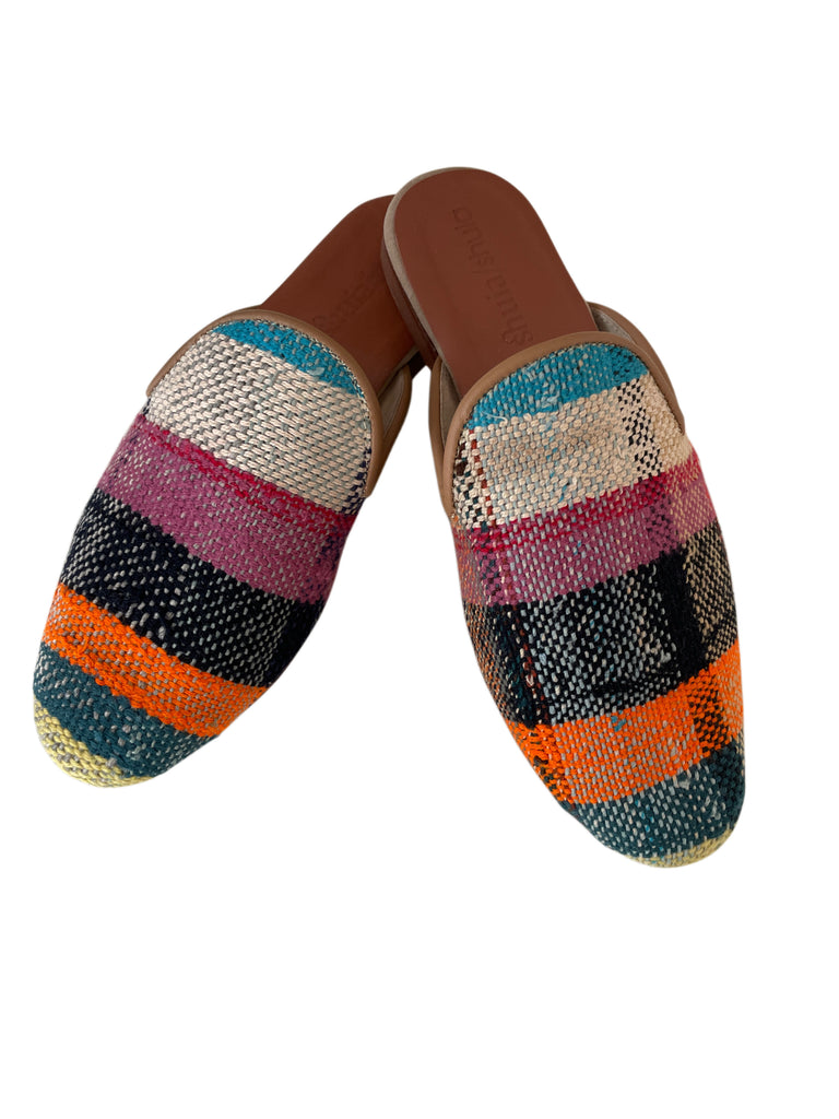 MAROKANISCHE SCHLÜPFSCHUHE, FARBIG